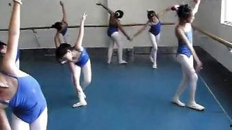 成人舞蹈拉腿绳图片视频,成人舞蹈拉腿绳技巧揭秘  第3张