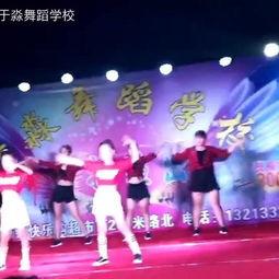 合唱套装成人舞蹈视频,优雅律动，共赴音乐之旅  第1张